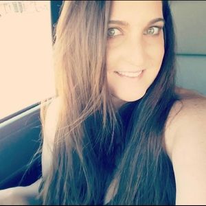 Meet your Posher, Kacey